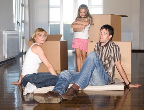 Dependable Acton movers handling the final moving day tasks